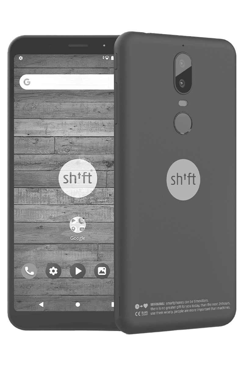 Graues Smartphone mit Holztextur auf dem Bildschirm und dem shift-Logo auf der Rückseite. Das Telefon verfügt über eine Rückkamera und einen Fingerabdrucksensor.